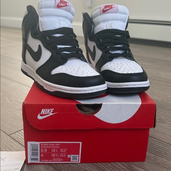 Nike dunk high panda - Picture 2 of 4